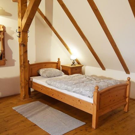 Hotel Bucicky Mlyn à Rozdalovice Extérieur photo