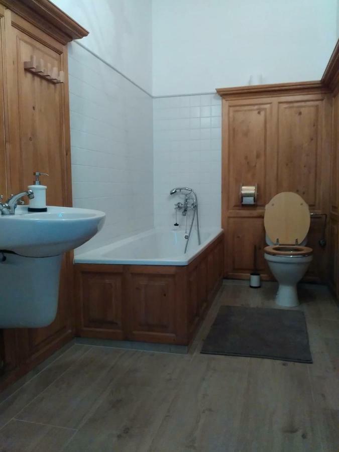 Hotel Bucicky Mlyn à Rozdalovice Extérieur photo
